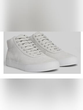 War Saw Chapter Mid Sneaker NWOT